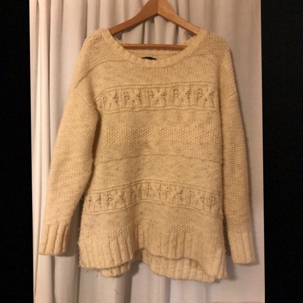 American eagle sweater